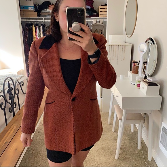 Paris Atelier Cashmere Riding Jacket - Picture 4 of 16